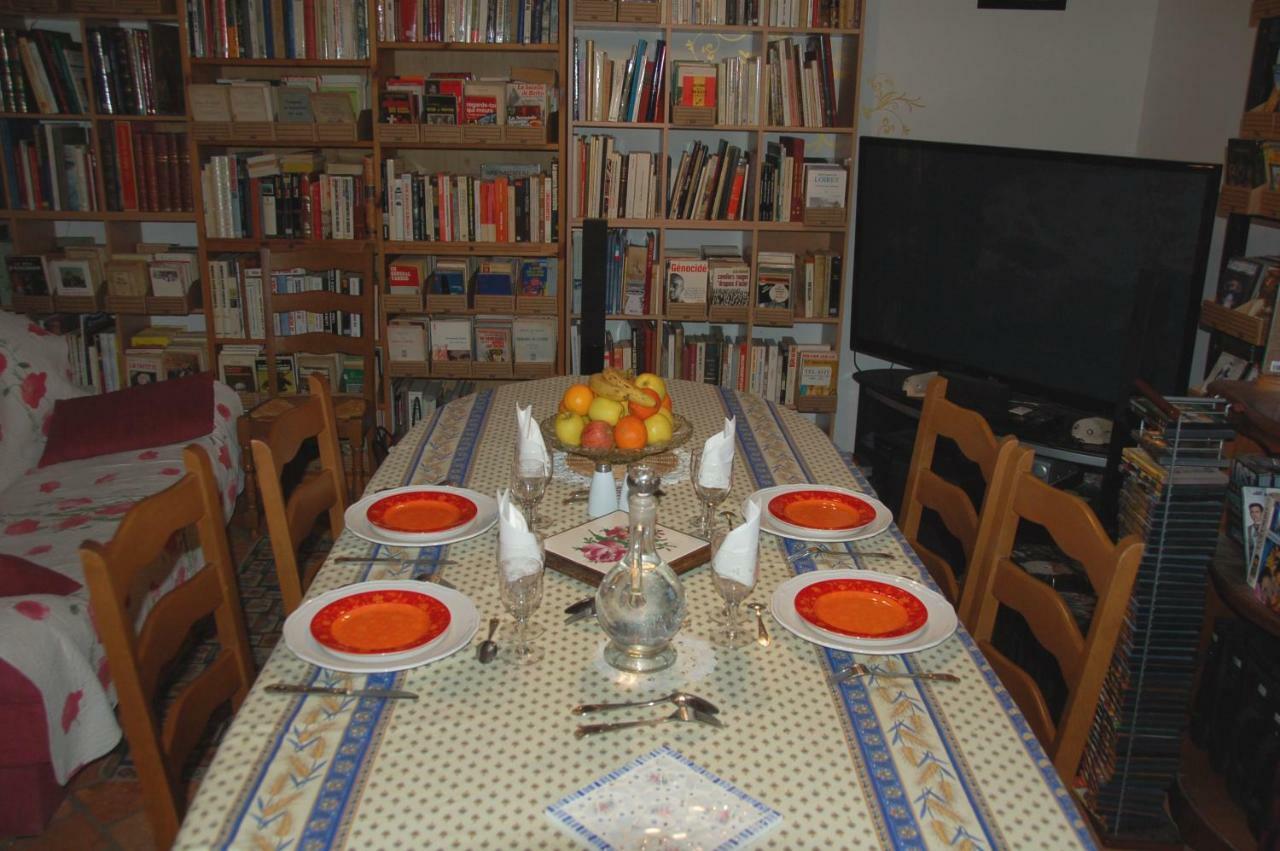 Le Coffret D'Avenir Saint-Denis-en-Val Buitenkant foto